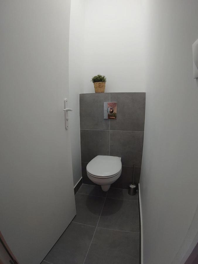 Studio Petite Canaille Cassis Luaran gambar
