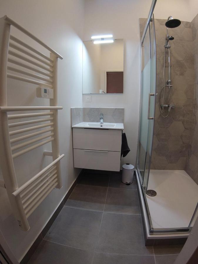 Studio Petite Canaille Cassis Luaran gambar